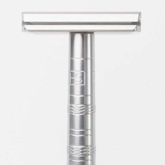 Full view of Henson AL13 Aircraft Aluminum Razor with knurled grip handle