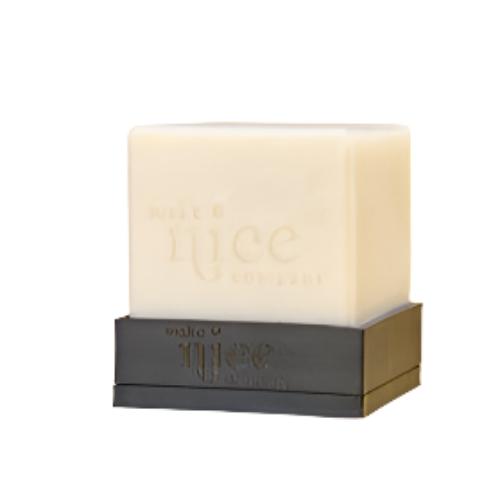 Unscented 660 g Make Nice Company solid dish soap cube in a large black square dish soap tray 3D printed in Canada out of plant-based materials. Dish soap bars and trays are sold separately.