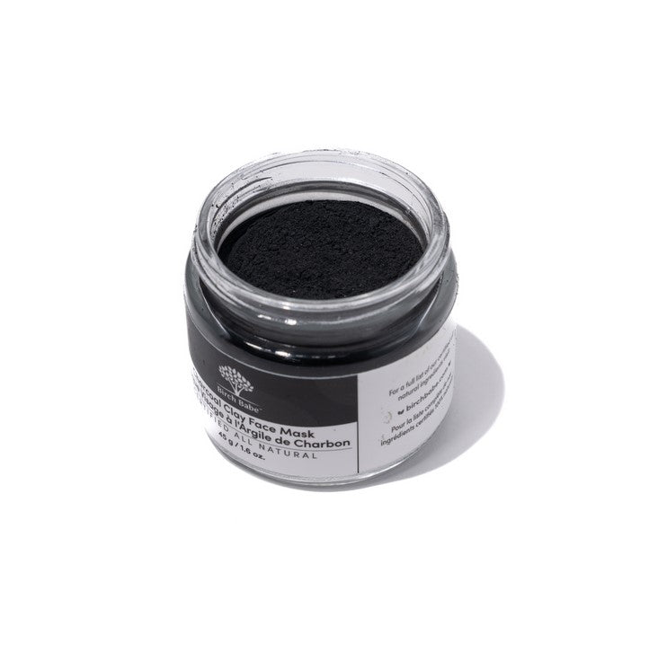 The beet root in this Canadian made clay face mask stimulates blood flow while smoothing wrinkles and replenishing dead skin cells and seaweed powder in this glass jar hydrates and moisturizes skin.