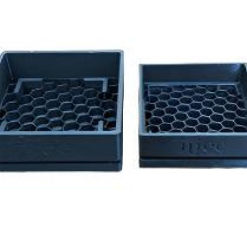 Black square 3D printed dish soap trays for regular (120g and 240g ) and big 660 g solid dish soap cubes made in Canada by the Make Nice Company from plant-based materials.