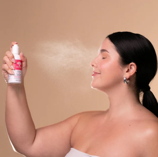 This Canadian made face toner features aloe, rose water, and hyaluronic acid to soothe and hydrate sensitive skin, promoting a calm and rejuvenated complexion.