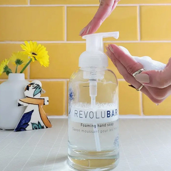 This Revolubar Foaming Hand Soap Starter Kit features one refillable glass foaming hand soap pump and three refill tablets (1 of each scent).