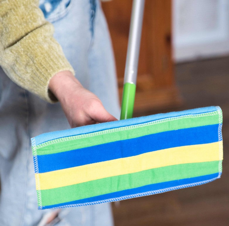 Here's a tip for using the Mop Pads from Cheeks Ahoy - store them in your favourite floor cleaning solution in a jar or container so they are ready to go when you want to do a quick cleaning.