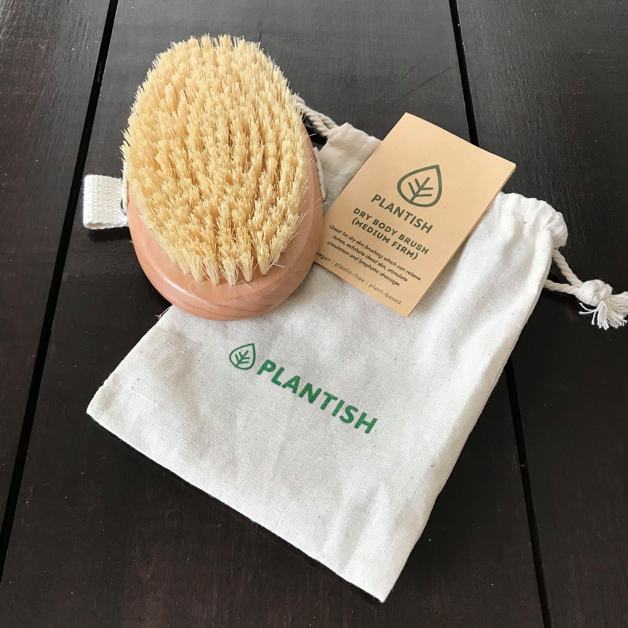vegan plastic-free oval dry body brush and cotton bag