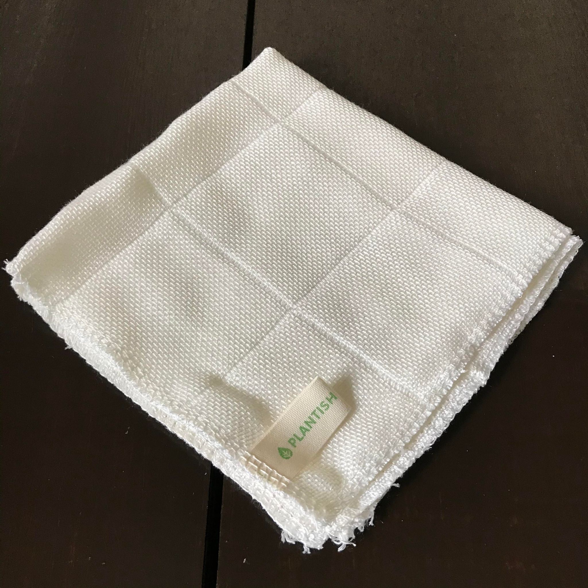Individaul white compostable, antibacterial, oil-resistant and lint-free bamboo cloth made by Plantish