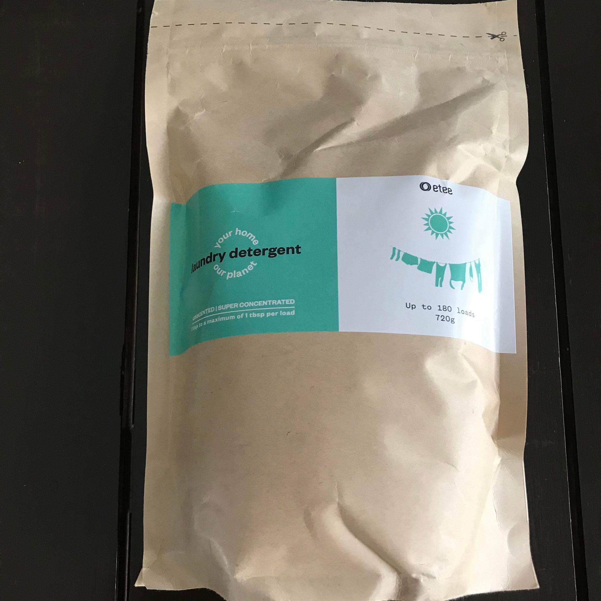 etee unscented soap concentrated laundry powder in a compostable 720 g pouch good for up to 180 loads
