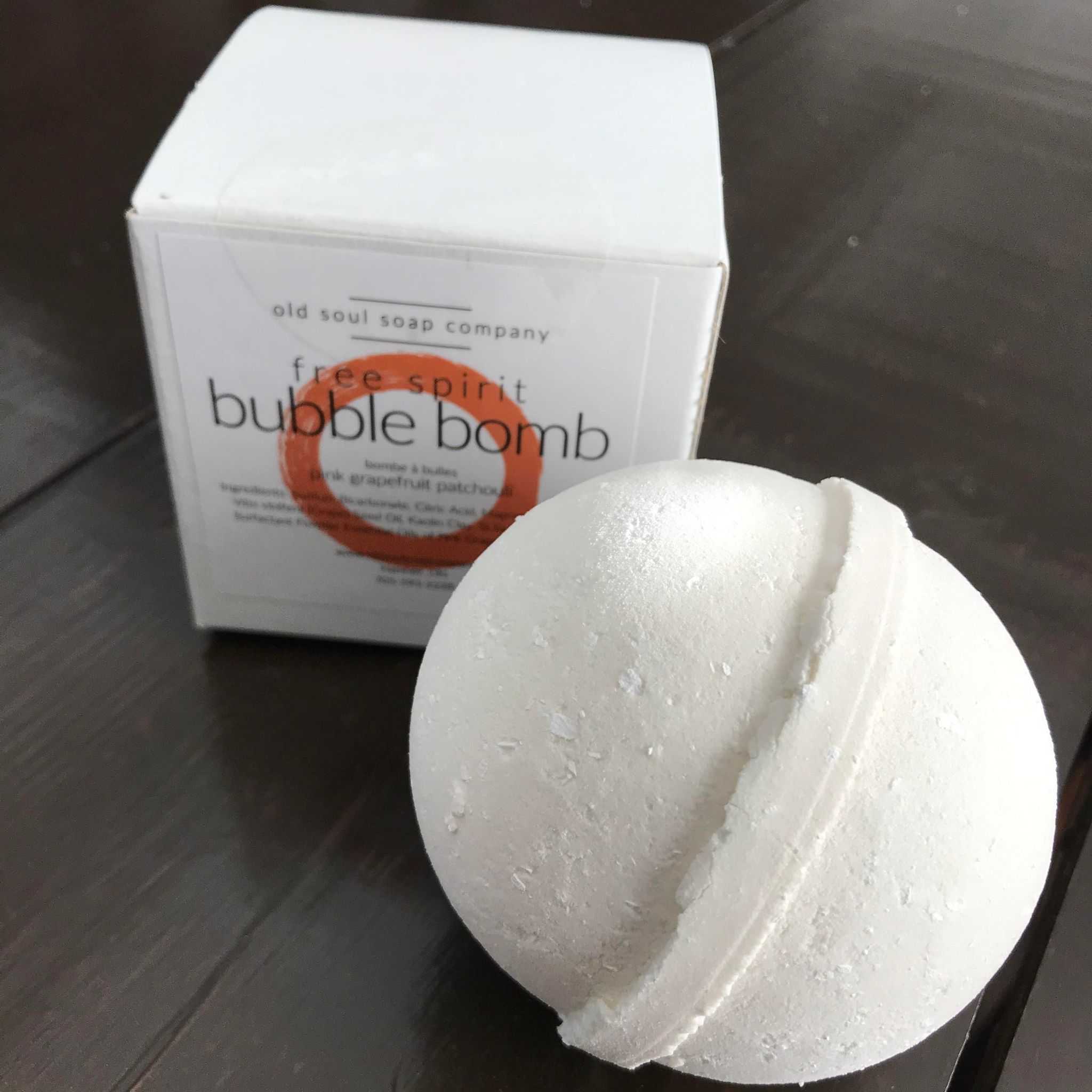 grapefruit and patchouli essential oil bubble bath bomb made in canada by the old soul soap company