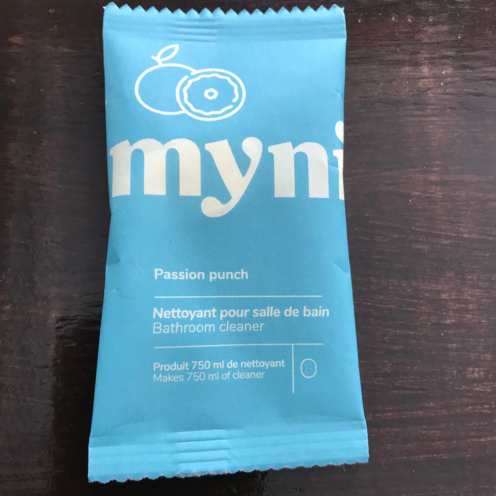 Passion punch grapefruit mango scented bathroom cleaning tablet made in Canada by Myni