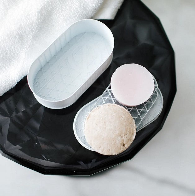 Introducing the be Clear hair care bar collection by the Canadian brand Bottle None for fine or damaged hair.