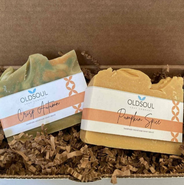 Autumn Soap Gift Box featuring Old Soul Soap Company Crisp Autumn and Pumpkin Spice artisan soaps, Canadian-made with natural oils and seasonal scents.