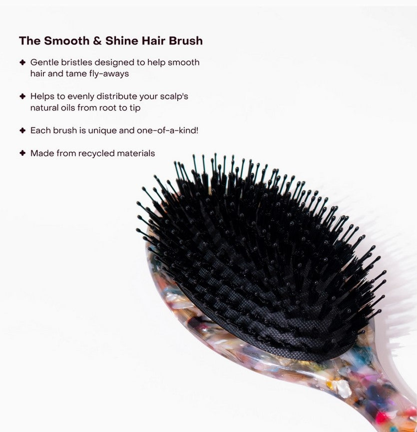 Everist Smooth & Shine Hair Brush with text overlay highlighting benefits—gentle bristles, natural oil distribution, unique recycled design.