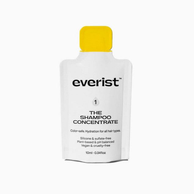Front view of Everist Shampoo Concentrate 10 ml sample in recyclable pouch, plant-based, vegan, sulfate-free, made in Canada eco-friendly haircare