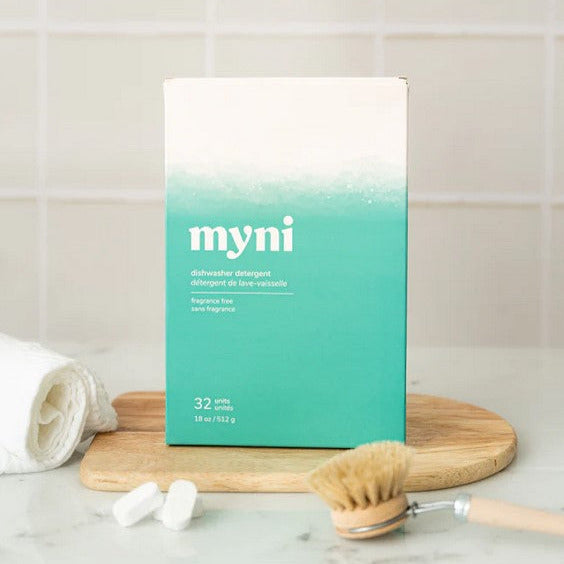 This fragrance-free concentrated dishwasher detergent made in Canada by myni comes in a 32 unit box and is an ecological, zero waste solution to remove stubborn stains from your dishes.