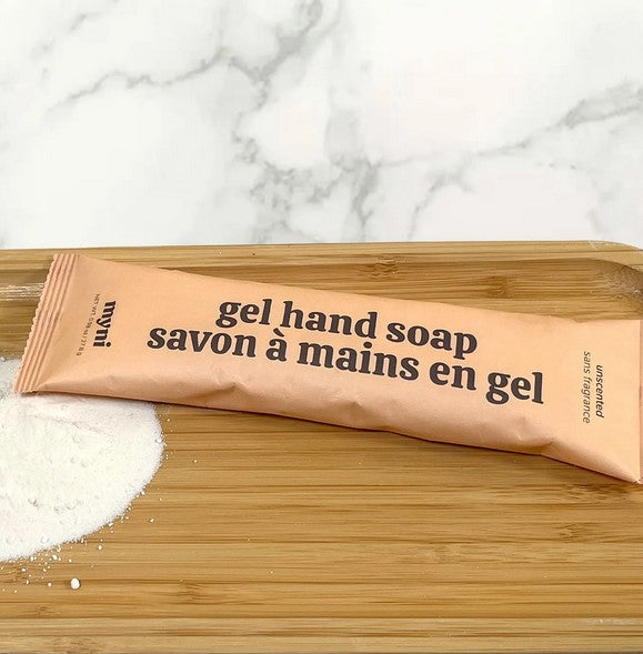 This powder to gel hand soap made in Canada by myni is unscented and ideal for those sensitive to scents. Mix with 375 ml of water to activate.