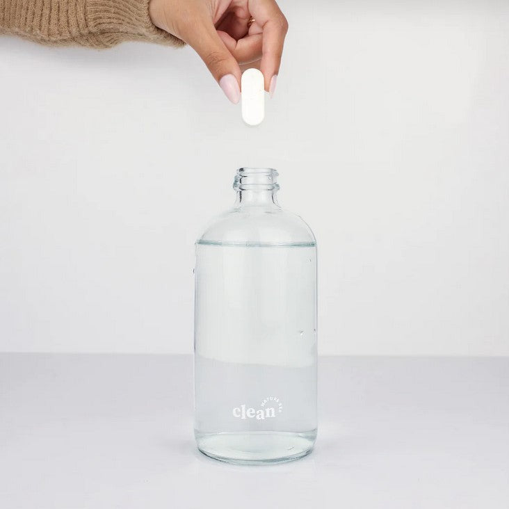 Just fill your Nature Bee Clean spray bottle with warm water, drop in your eucalyptus mint bathroom cleaner tablet, wait for the tablet to dissolve, then it is ready for use!