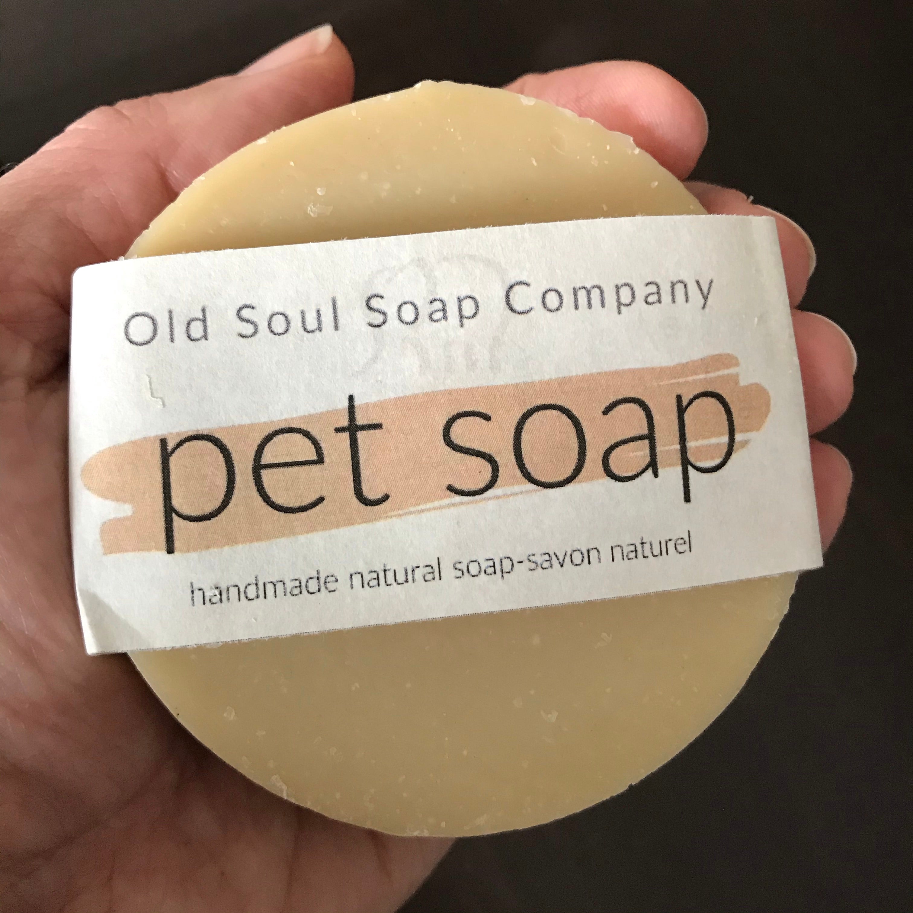 canadian made natural pet soap with neem oil to help repel fleas and ticks
