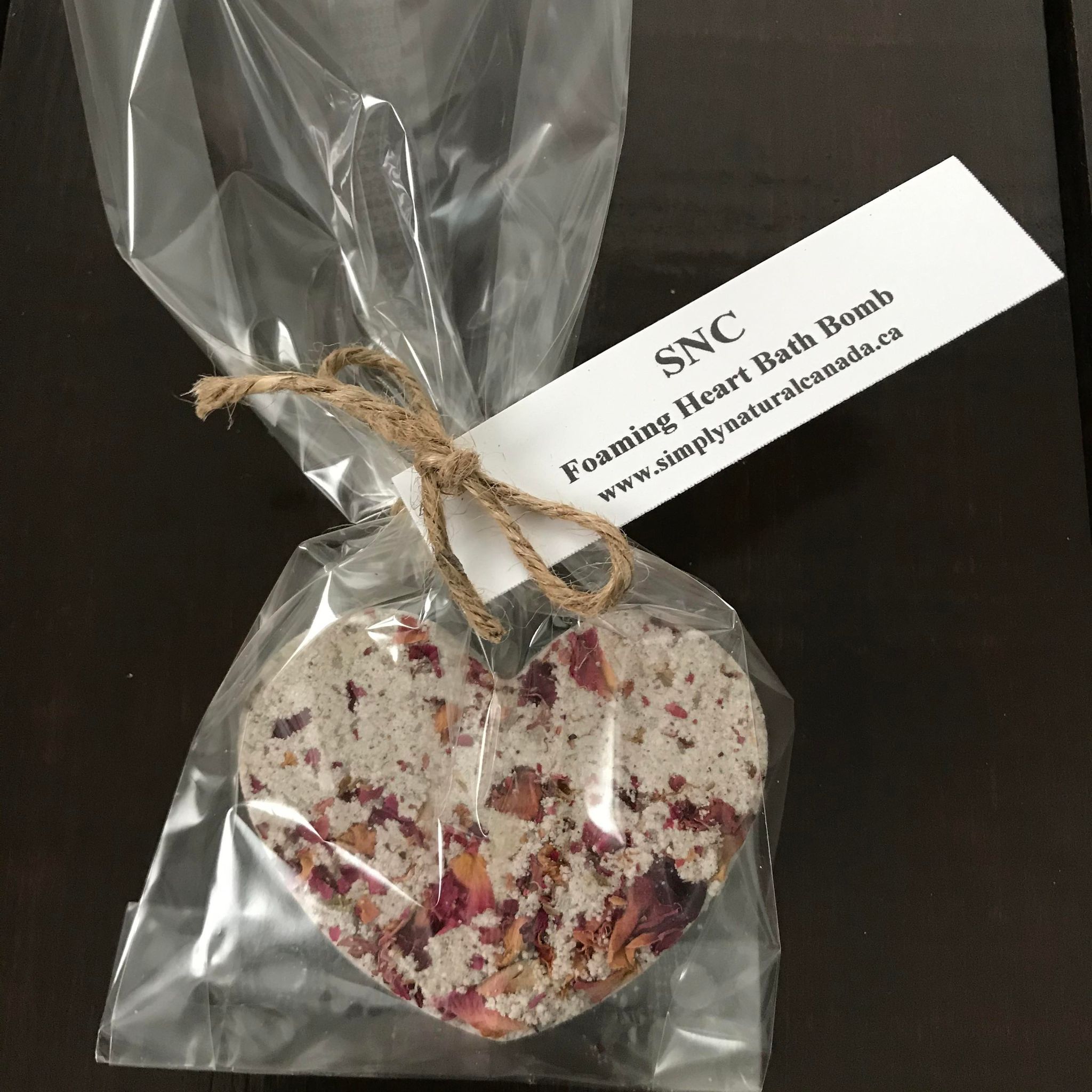  rose scented foaming heart shaped bath bomb in a compostable bag made in canada by simply natural canada