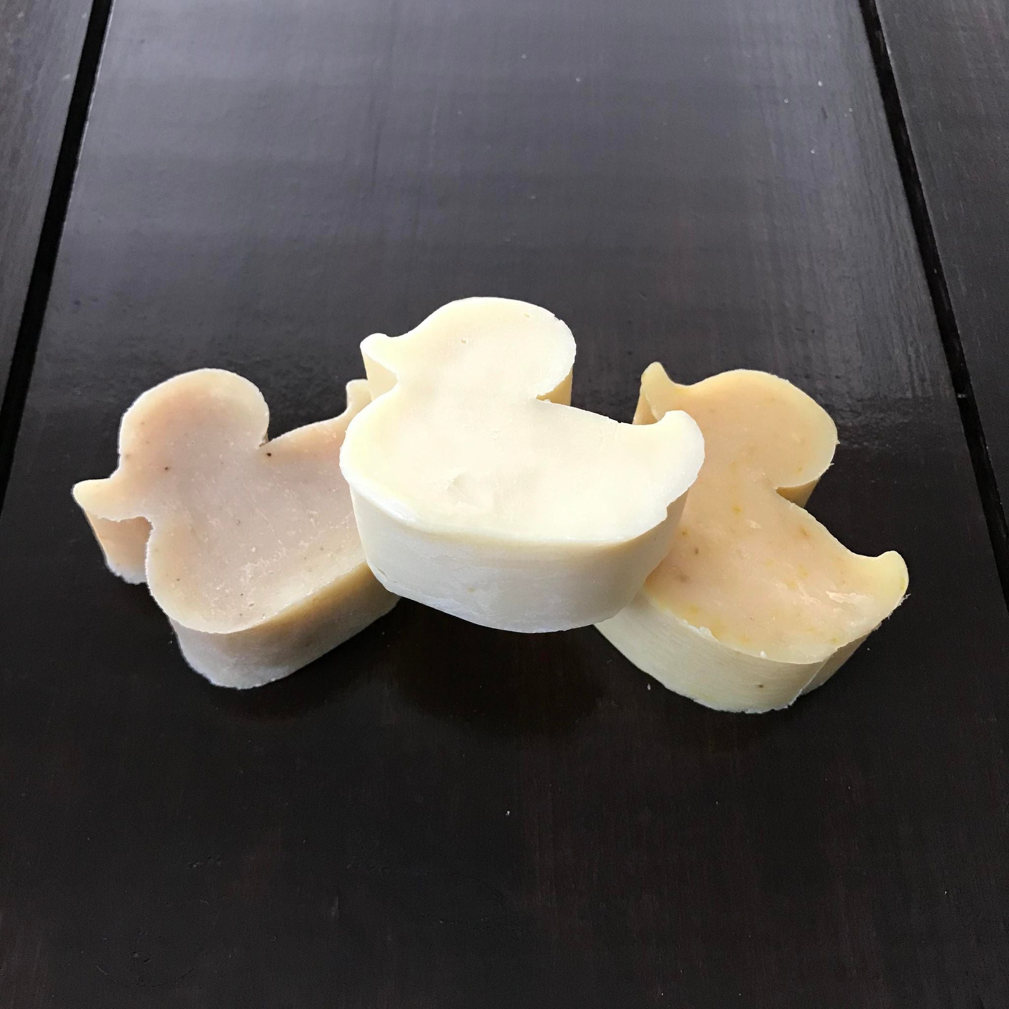 Vegan ducky soap made in Canada by Simply Natural Canada is available unpackaged in cucumber calendula, lavender chamomile or unscented